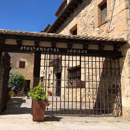 Apartamentos Lobiche Navafria Bagian luar foto