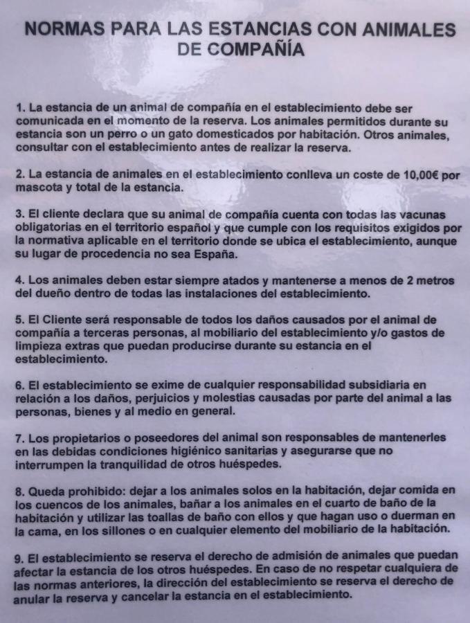 Apartamentos Lobiche Navafria Bagian luar foto