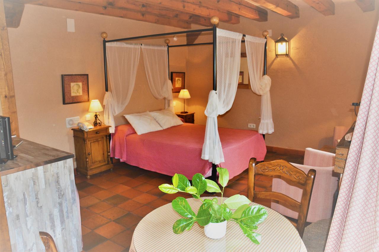 Apartamentos Lobiche Navafria Bagian luar foto
